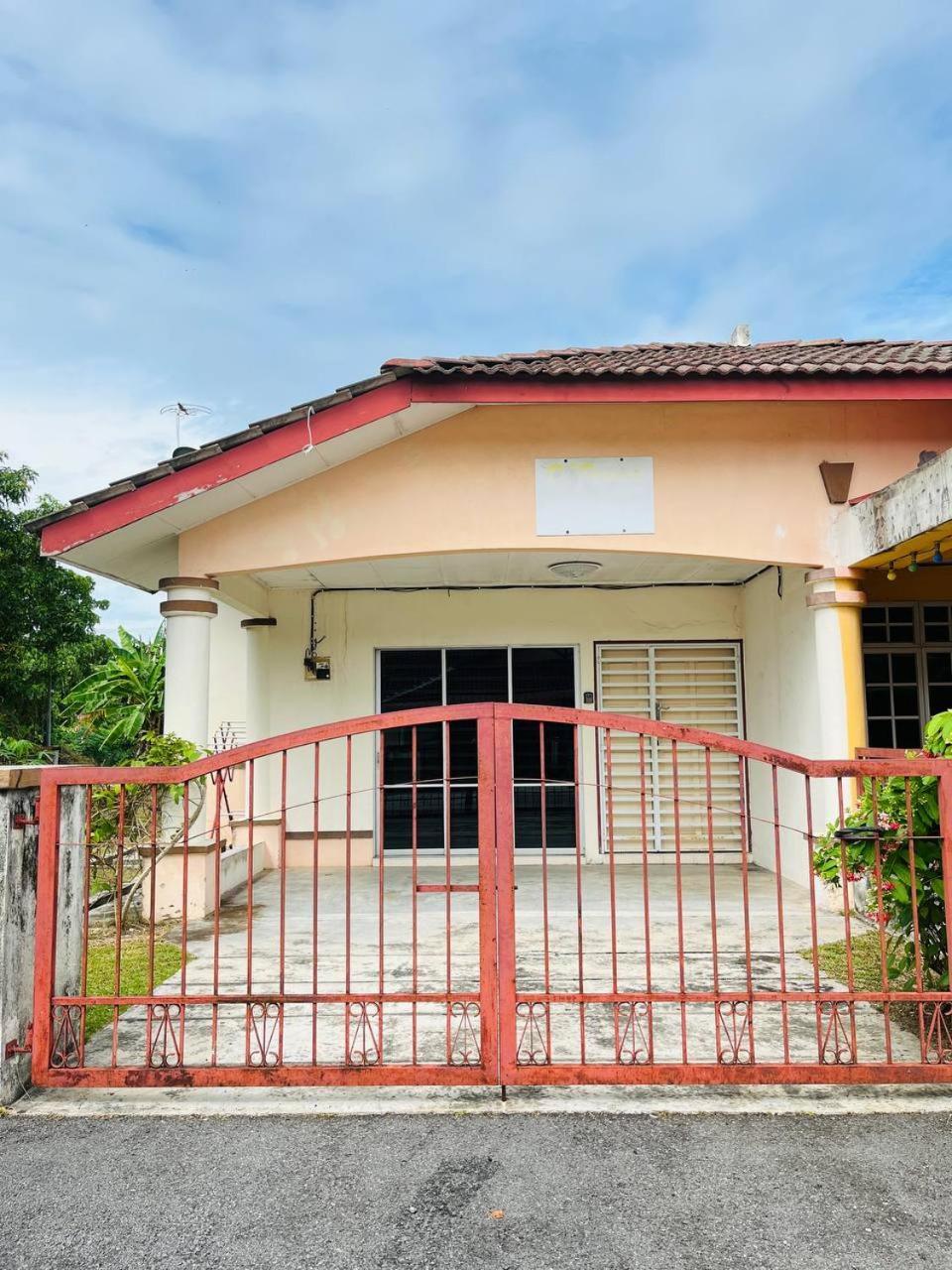 Sofea Homestay ايبوه المظهر الخارجي الصورة